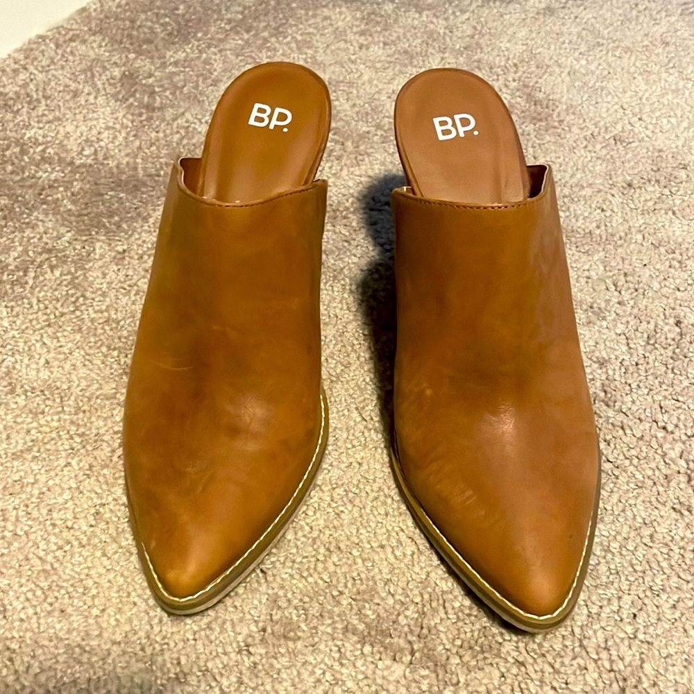 BP 8.5 Womens block heeled mule
